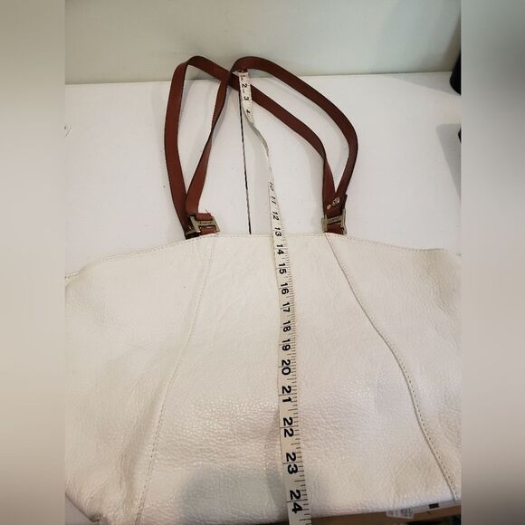 Valentina Leather Handbag Made in Italy - Picture 8 of 10